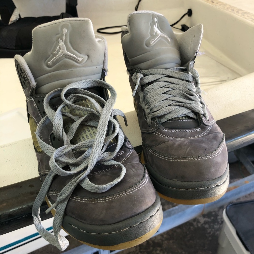 Jordan grey wolfs